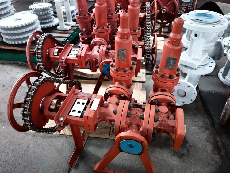 Prussure Safety Valve With changeover valve